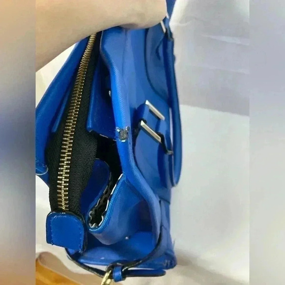 Gianni bini purse 🏡 - Picture 10 of 16